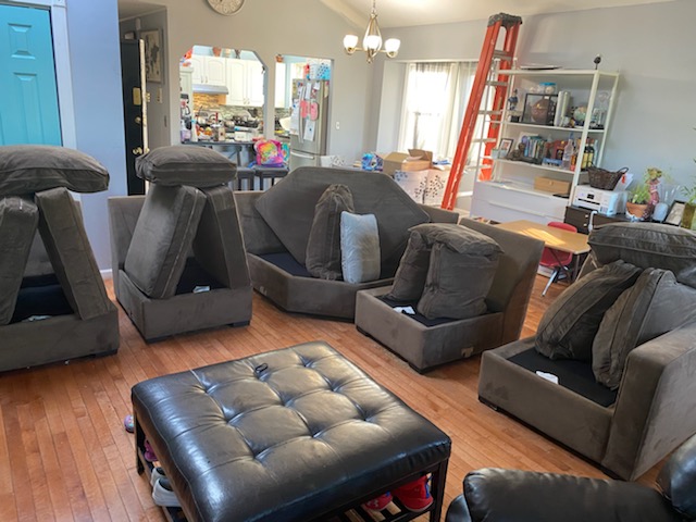 cleaning furniture services